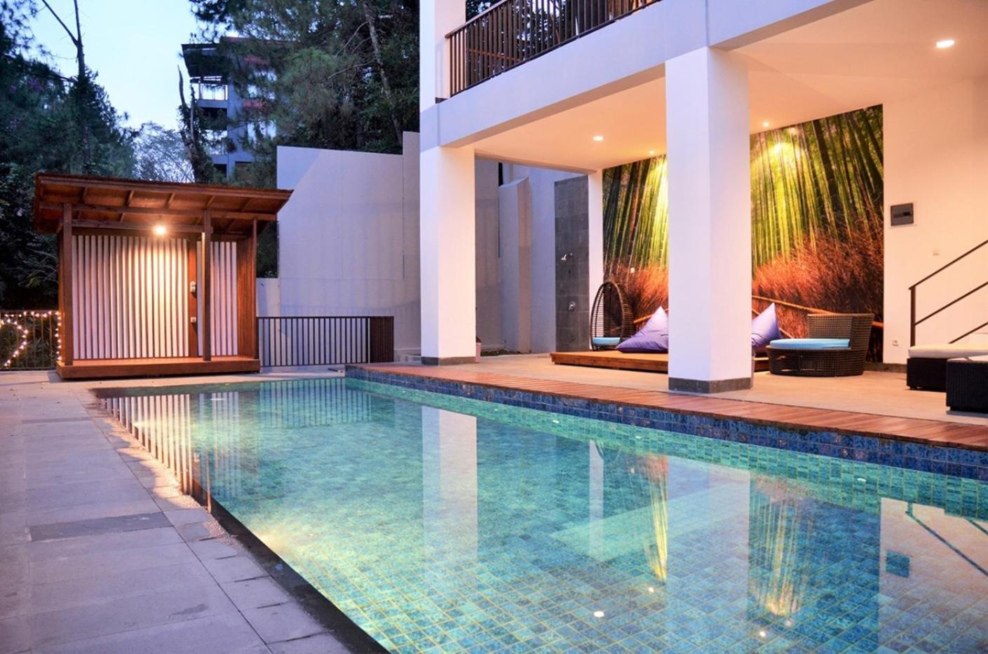 Narwastu Hill View Villa 6 Bedrooms With A Private Swimming Pool Bandung Kültér fotó